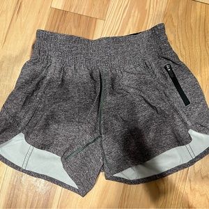 Lululemon Track That High-Rise Lined Short 3” inseam size 4